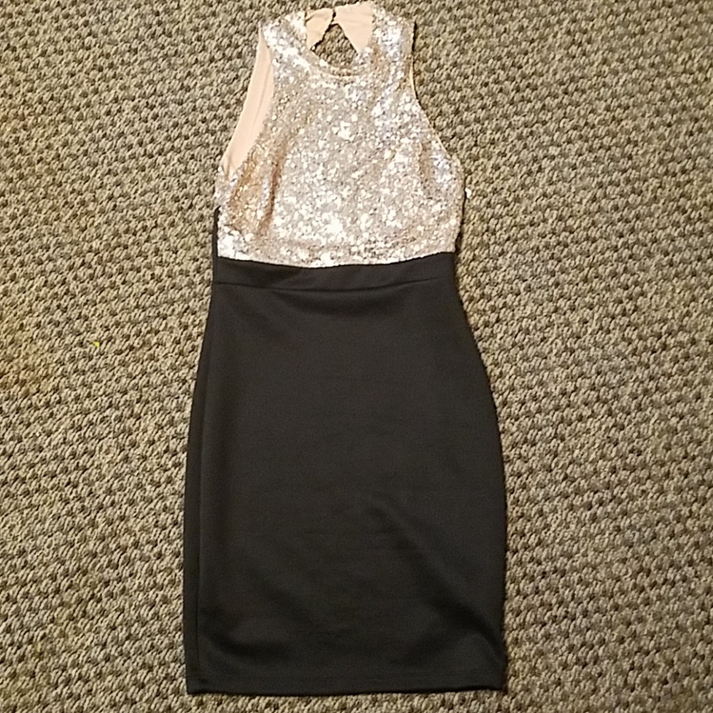 Golf Sequin Part Dress